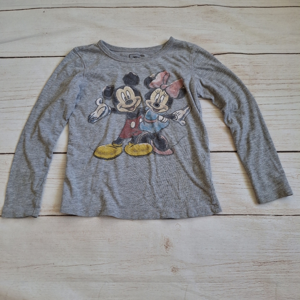 Old Navy Collectabilitees XS Mickey And Minnie Mouse Grey Long Sleeve Tee